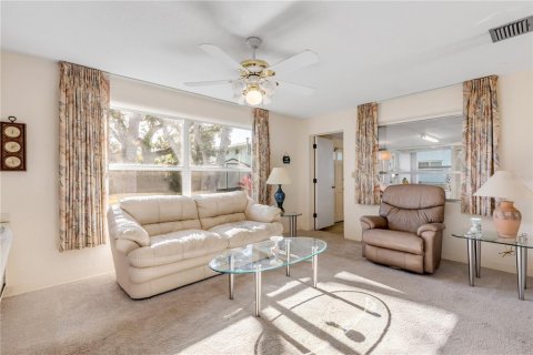Casa en venta en New Smyrna Beach, Florida, 2 dormitorios, 133.78 m2 № 1136996 - foto 14