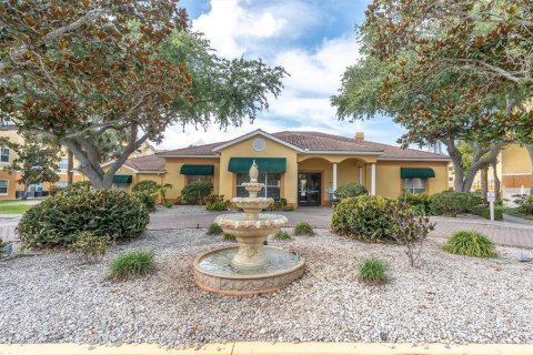 Condo in Seminole, Florida, 2 bedrooms  № 2207865 - photo 22