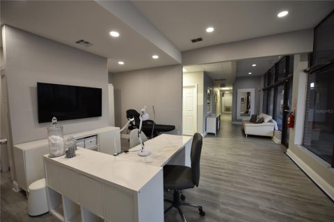 Immobilier commercial à louer à Orlando, Floride: 519.14 m2 № 2386800 - photo 19