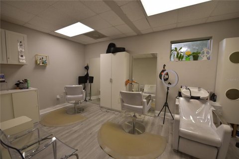 Immobilier commercial à louer à Orlando, Floride: 519.14 m2 № 2386800 - photo 7
