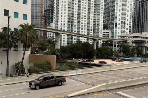 Condominio en venta en Miami, Florida, 2 dormitorios, 106.65 m2 № 1830521 - foto 12