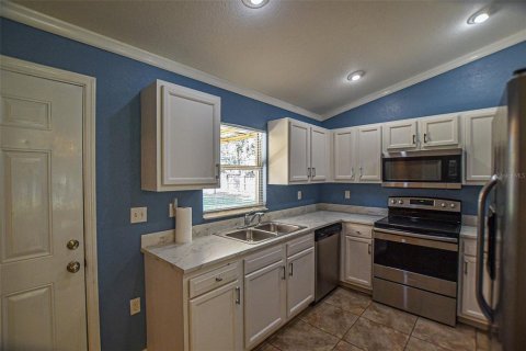 House in Summerfield, Florida 3 bedrooms, 107.02 sq.m. № 1721475 - photo 24
