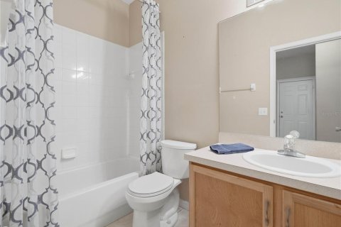 House in Apollo Beach, Florida 3 bedrooms, 138.15 sq.m. № 2233865 - photo 19