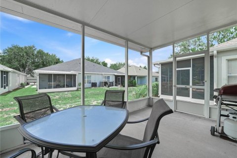 House in Apollo Beach, Florida 3 bedrooms, 138.15 sq.m. № 2233865 - photo 20