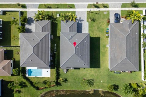 Купить виллу или дом в Мирамар, Флорида 5 спален, 314.1м2, № 1966909 - фото 6