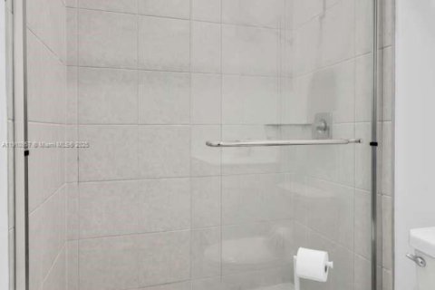 Купить виллу или дом в Мирамар, Флорида 5 спален, 314.1м2, № 1966909 - фото 24