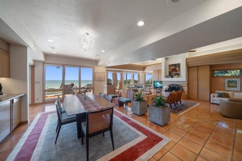Villa ou maison à vendre à Redington Beach, Floride: 3 chambres, 407.75 m2 № 2207385 - photo 13
