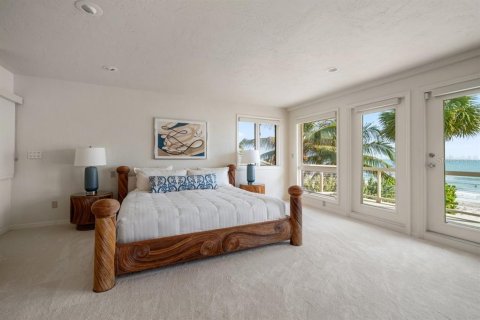 Villa ou maison à vendre à Redington Beach, Floride: 3 chambres, 407.75 m2 № 2207385 - photo 28