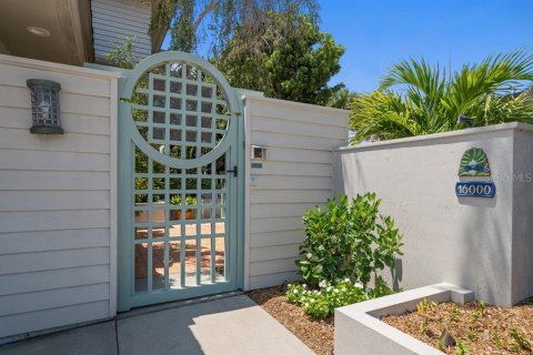 Villa ou maison à vendre à Redington Beach, Floride: 3 chambres, 407.75 m2 № 2207385 - photo 3