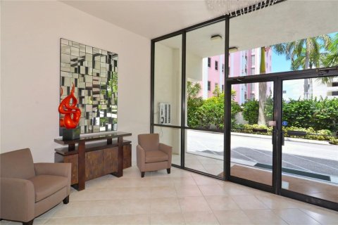 Condominio en venta en Sarasota, Florida, 2 dormitorios, 128.21 m2 № 1858246 - foto 3