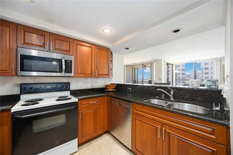 Condominio en venta en Sarasota, Florida, 2 dormitorios, 128.21 m2 № 1858246 - foto 23