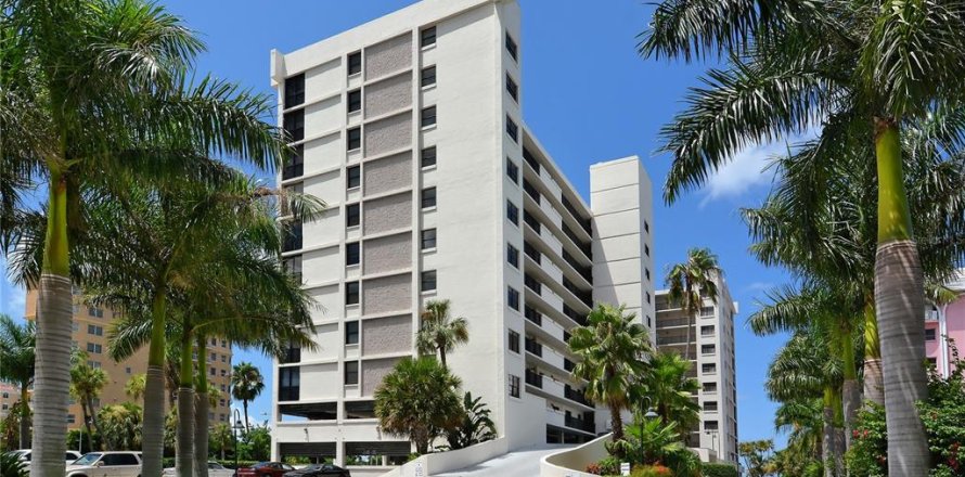 Condominio en Sarasota, Florida, 2 dormitorios № 1858246