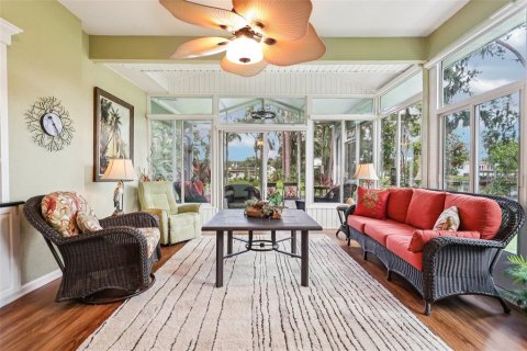 Villa ou maison à vendre à Tavares, Floride: 3 chambres, 183.95 m2 № 1792248 - photo 12