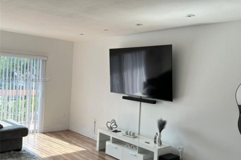 Condo à Miami, Floride, 2 chambres № 2323431