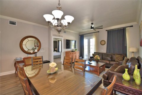 Condominio en venta en Four Corners, Florida, 3 dormitorios, 125.79 m2 № 2099594 - foto 26