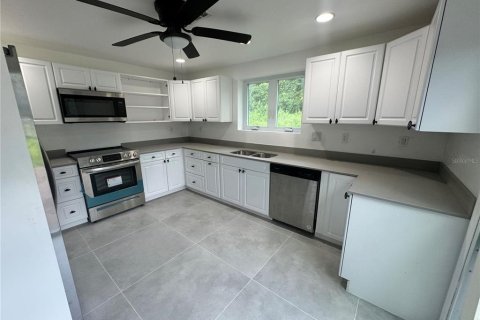 Casa en venta en Ocala, Florida, 3 dormitorios, 184.23 m2 № 1898777 - foto 3