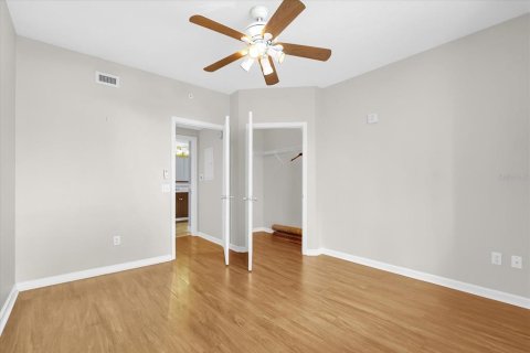 Condo in Orlando, Florida, 1 bedroom  № 1798308 - photo 14