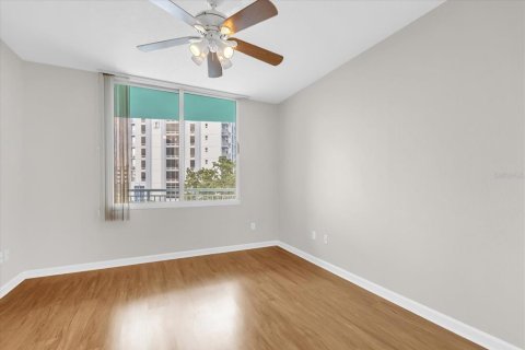 Condo in Orlando, Florida, 1 bedroom  № 1798308 - photo 15