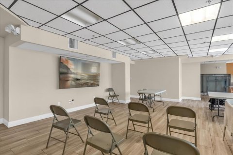 Condo in Orlando, Florida, 1 bedroom  № 1798308 - photo 27