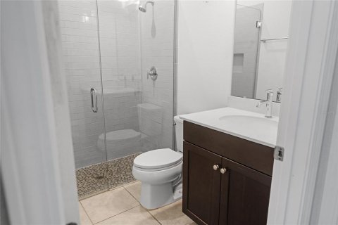 Casa en alquiler en Orlando, Florida, 4 dormitorios, 234.49 m2 № 1857901 - foto 18