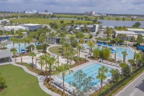 Casa en alquiler en Orlando, Florida, 4 dormitorios, 234.49 m2 № 1857901 - foto 17