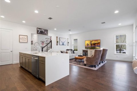 Casa en alquiler en Orlando, Florida, 4 dormitorios, 234.49 m2 № 1857901 - foto 7