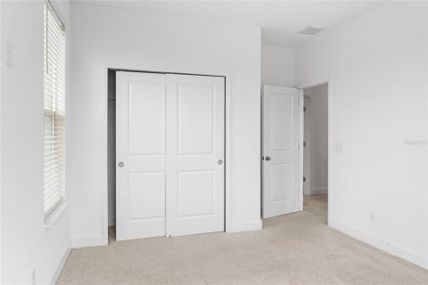 Casa en alquiler en Orlando, Florida, 4 dormitorios, 234.49 m2 № 1857901 - foto 28