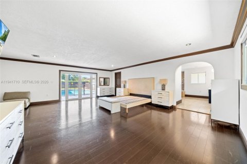 Villa ou maison à vendre à Miami, Floride: 5 chambres, 437.57 m2 № 1998704 - photo 23