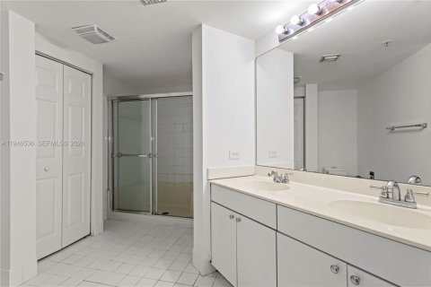 Condominio en venta en Sunny Isles Beach, Florida, 2 dormitorios, 95.13 m2 № 2008079 - foto 8