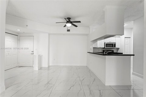 Condominio en venta en Sunny Isles Beach, Florida, 2 dormitorios, 95.13 m2 № 2008079 - foto 4