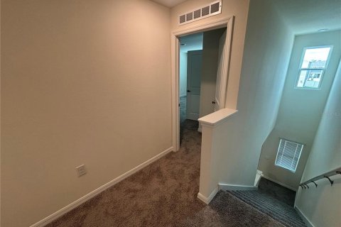 Townhouse in Ocala, Florida 3 bedrooms, 139.82 sq.m. № 1913068 - photo 24