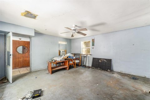 House in Dunnellon, Florida 3 bedrooms, 203.08 sq.m. № 2201460 - photo 12