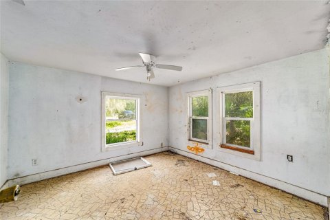 House in Dunnellon, Florida 3 bedrooms, 203.08 sq.m. № 2201460 - photo 16