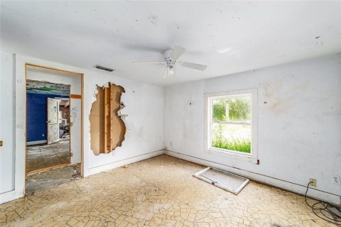 House in Dunnellon, Florida 3 bedrooms, 203.08 sq.m. № 2201460 - photo 17