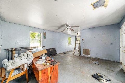 House in Dunnellon, Florida 3 bedrooms, 203.08 sq.m. № 2201460 - photo 11