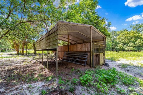 House in Dunnellon, Florida 3 bedrooms, 203.08 sq.m. № 2201460 - photo 29
