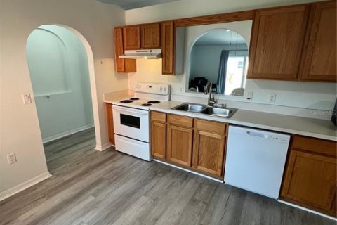Casa en alquiler en North Port, Florida, 3 dormitorios, 117.43 m2 № 2093759 - foto 4