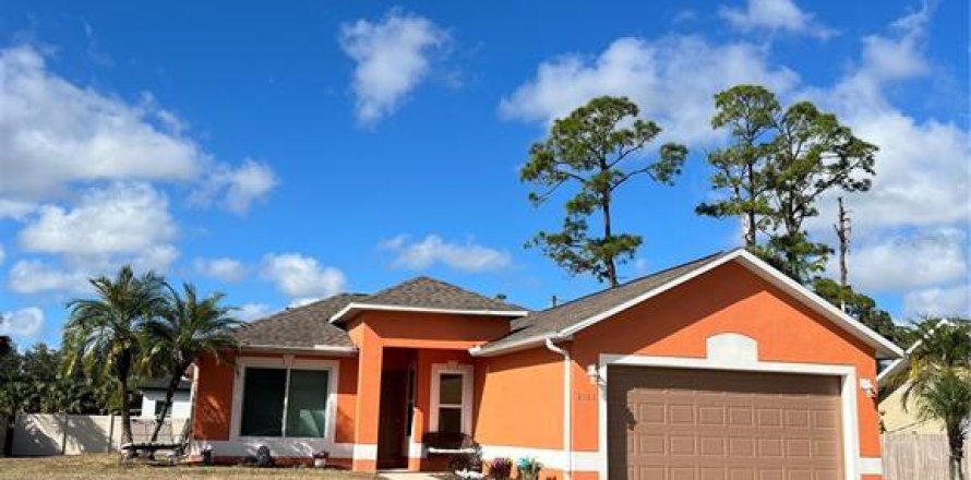 Casa en North Port, Florida 3 dormitorios, 117.43 m2 № 2093759