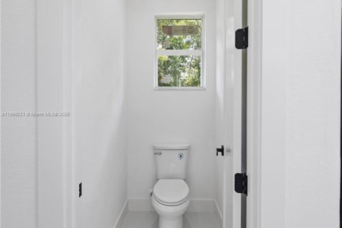 Villa ou maison à louer à Lehigh Acres, Floride: 3 chambres № 1951180 - photo 15