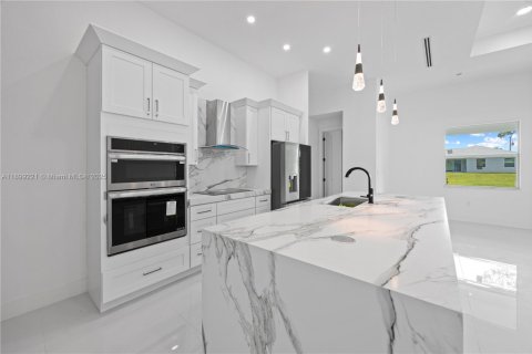 Villa ou maison à louer à Lehigh Acres, Floride: 3 chambres № 1951180 - photo 6