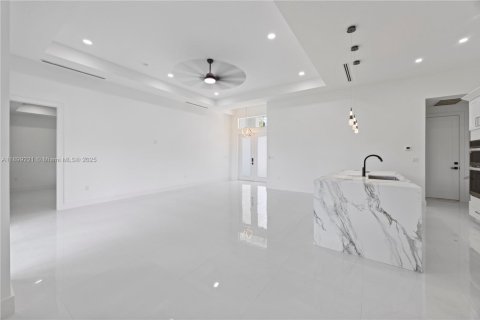 Villa ou maison à louer à Lehigh Acres, Floride: 3 chambres № 1951180 - photo 8