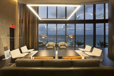 Copropriété à vendre à Sunny Isles Beach, Floride: 4 chambres, 330.27 m2 № 2082549 - photo 29