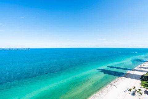 Copropriété à vendre à Sunny Isles Beach, Floride: 4 chambres, 330.27 m2 № 2082549 - photo 19