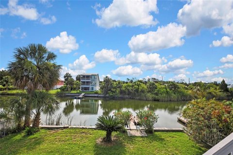 Casa en alquiler en Hernando Beach, Florida, 3 dormitorios, 130.06 m2 № 1795313 - foto 8