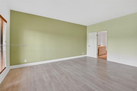 Condo in Boca Raton, Florida, 2 bedrooms  № 2088356 - photo 25