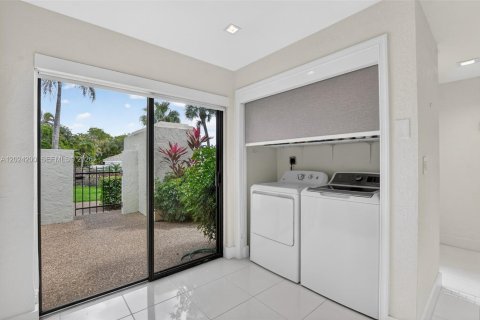 Condo in Boca Raton, Florida, 2 bedrooms  № 2088356 - photo 12