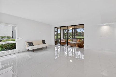 Condo in Boca Raton, Florida, 2 bedrooms  № 2088356 - photo 19