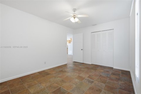 Casa en venta en Port St. Lucie, Florida, 2 dormitorios, 83.24 m2 № 1986901 - foto 12