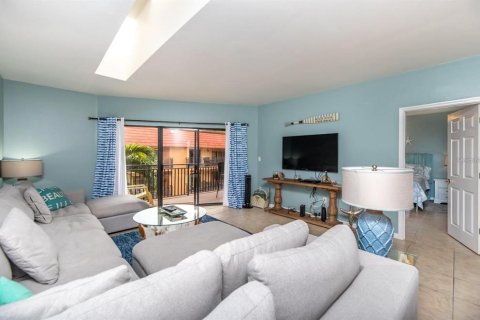 Copropriété à vendre à Holmes Beach, Floride: 2 chambres, 107.21 m2 № 2093838 - photo 9