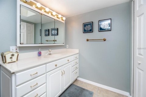Copropriété à vendre à Holmes Beach, Floride: 2 chambres, 107.21 m2 № 2093838 - photo 23
